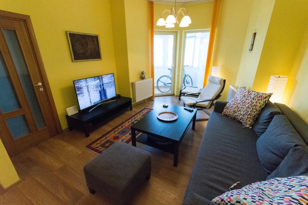 Rooftop Terrace Apartment Bucureşti Eksteriør bilde